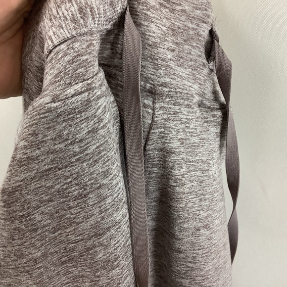 Balance Athletica Heathered Joggers - Picture 5 of 5